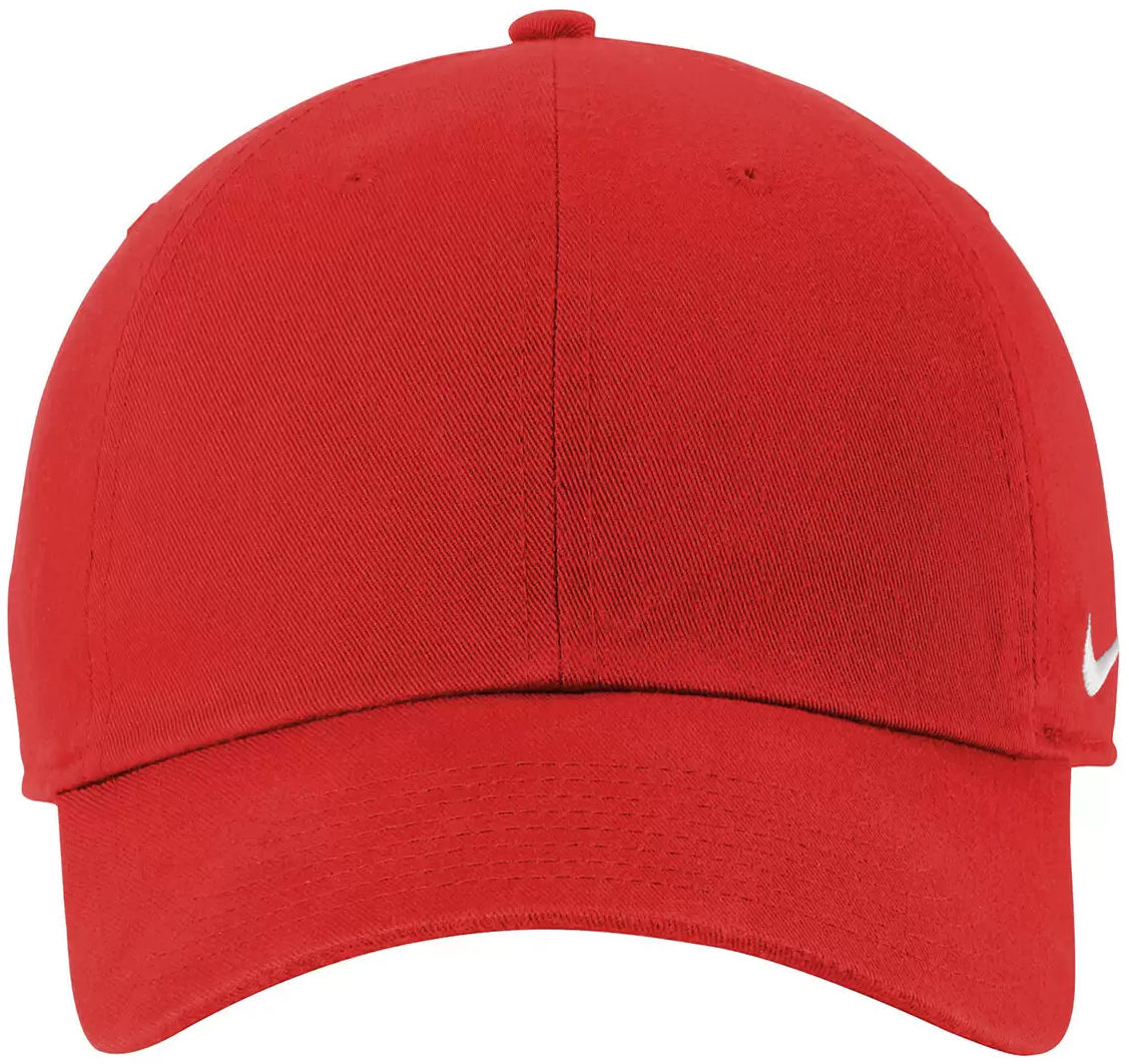 NIKE HERITAGE 86 CAP in University Red