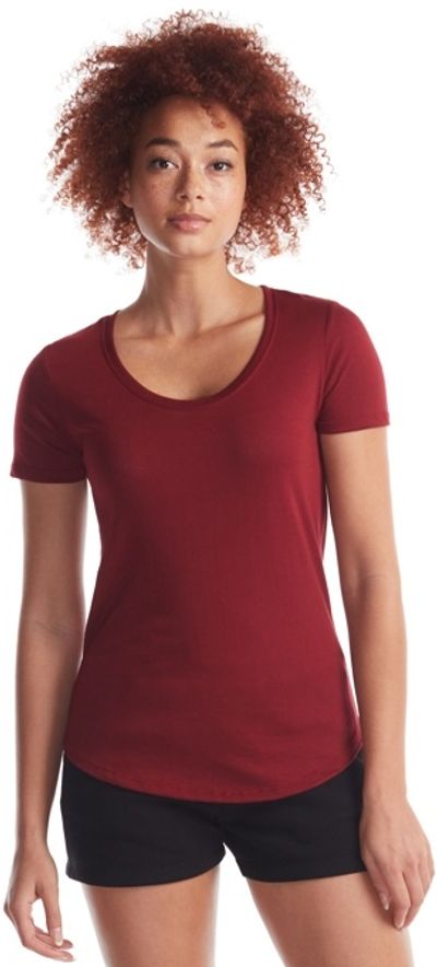 Am image of a Custom Jerico Ladies Bamboo Relaxed Fit Scoop Bottom T Shirt in Bordeaux!