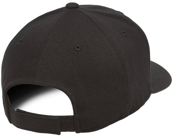 Am image of a Custom Flexfit Adult Pro Formance® Solid Cap in Black!