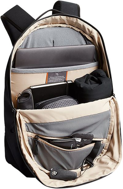 An image of a Custom Bellroy Via 16 inch Computer Backpack!