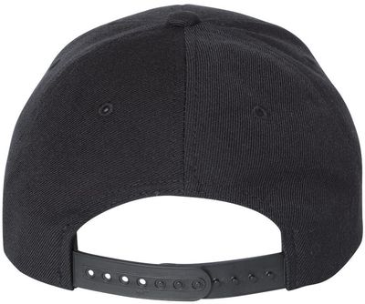 Am image of a Custom Premium Curved Visor Snapback Cap in Black!