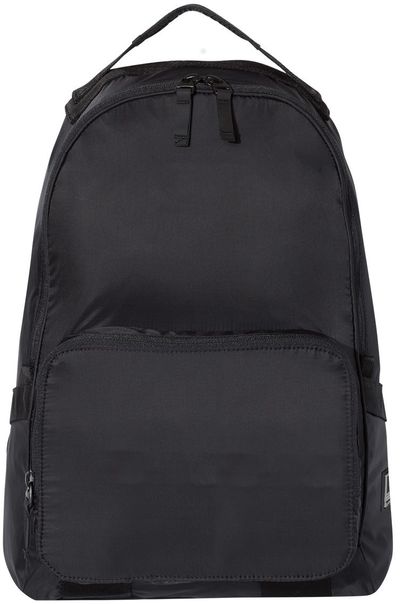 Am image of a Custom Oakley 18L Packable Backpack in Blackout!