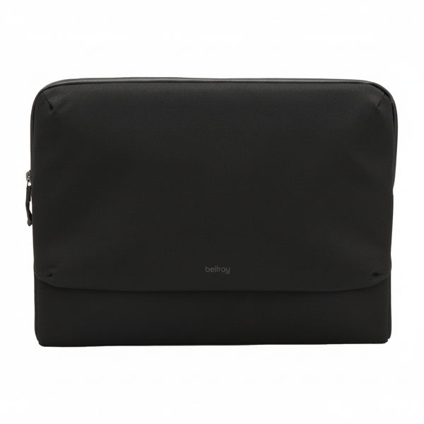 Am image of a Custom Bellroy 16 Laptop Caddy in Black!
