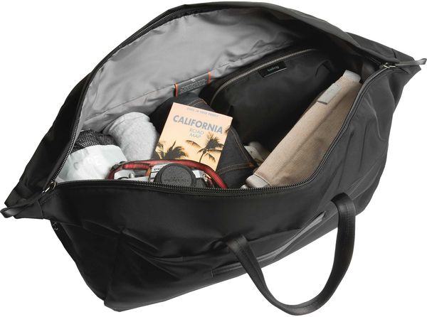 An image of a Custom Bellroy Classic Weekender 45L Duffel!
