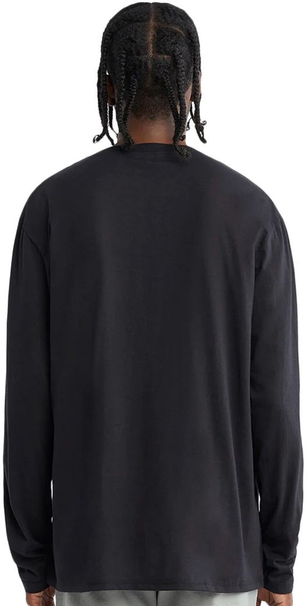 Am image of a Custom C'est Essential Long Sleeve Shirt in Black Noir!