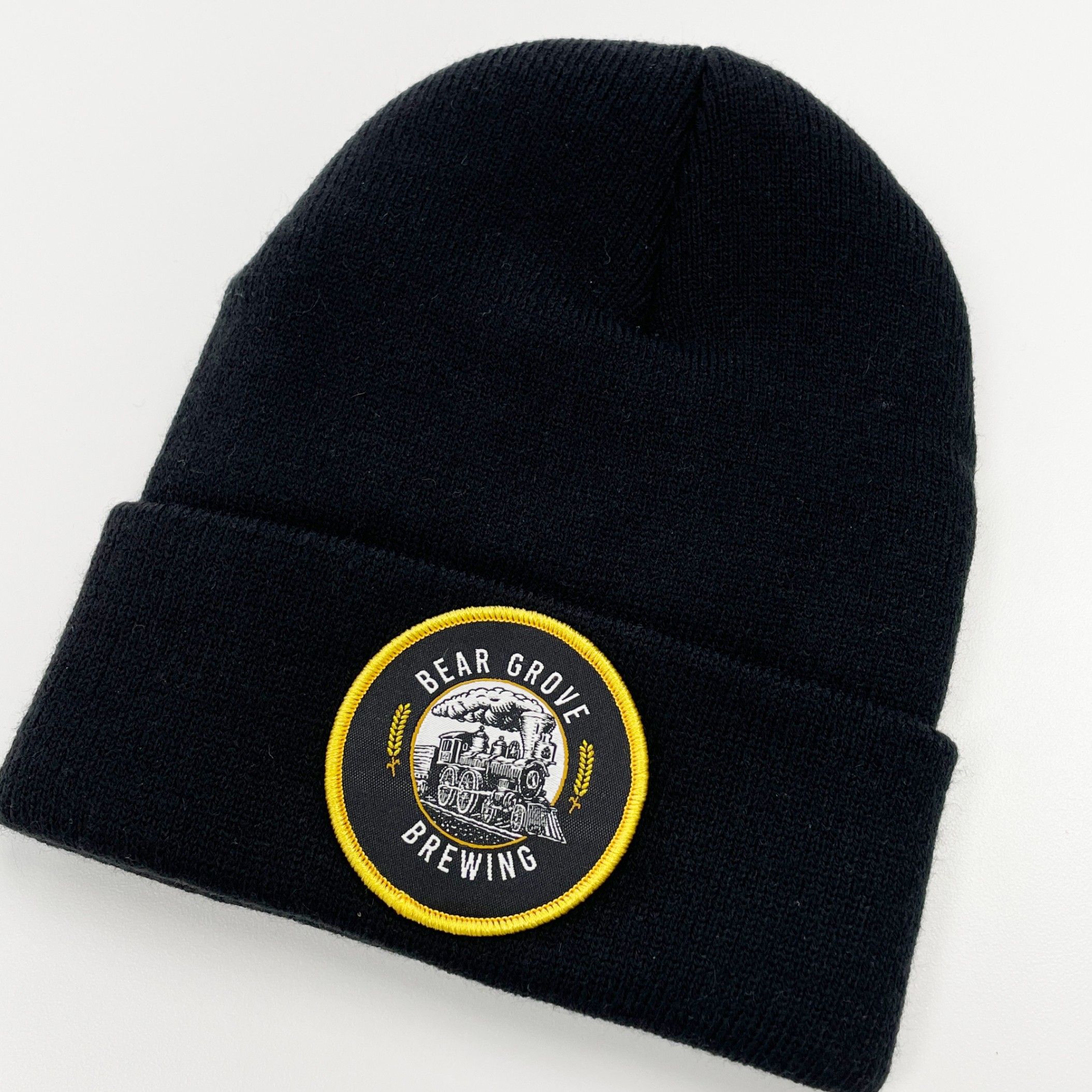 An image of custom woven patch toques!