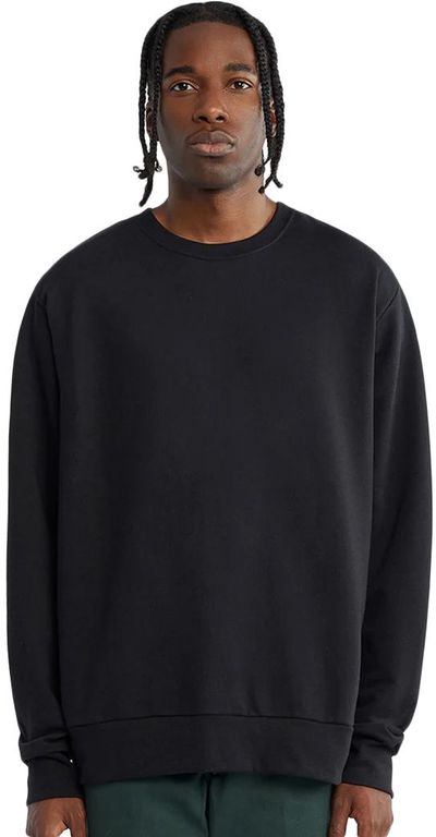 Am image of a Custom Cest Beau Essential Crewneck in Black Noir!