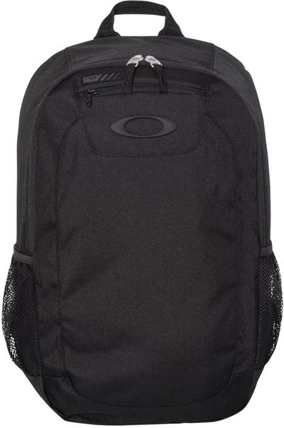 Am image of a Custom Oakley 20L Enduro Backpack in Blackout!