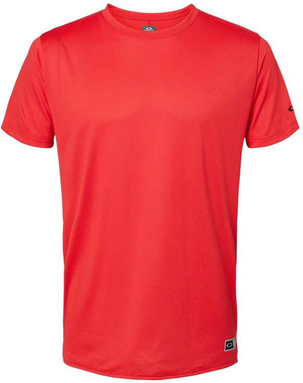 Am image of a Custom Oakley Team Issue Hydrolix T Shirt in Team Red!