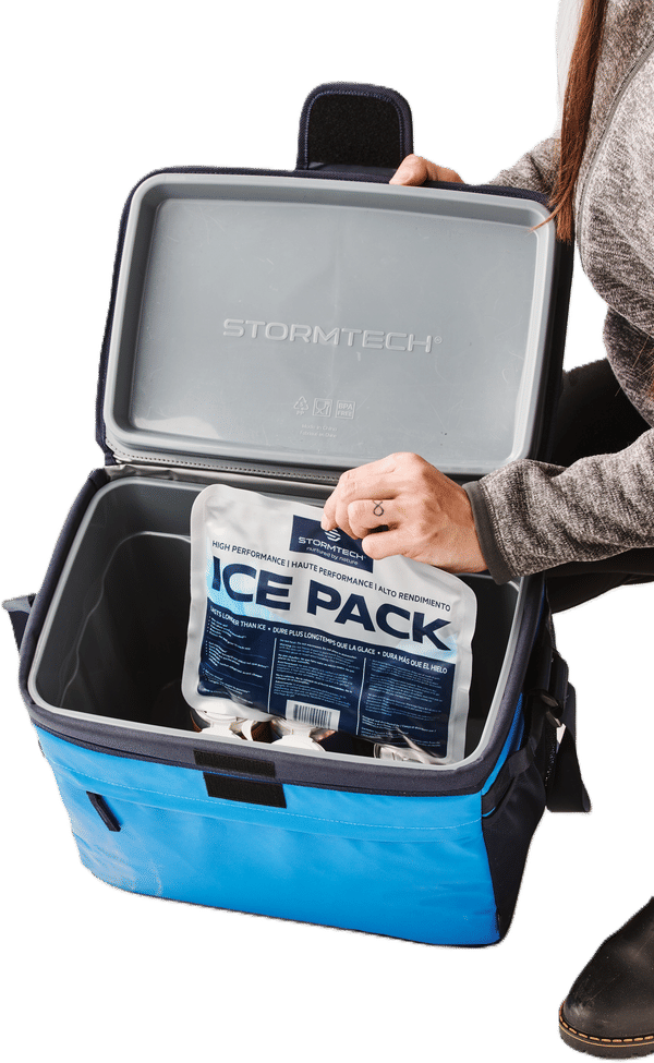 An image of a Custom Stormtech Magellan Cooler Bag 30 Can!