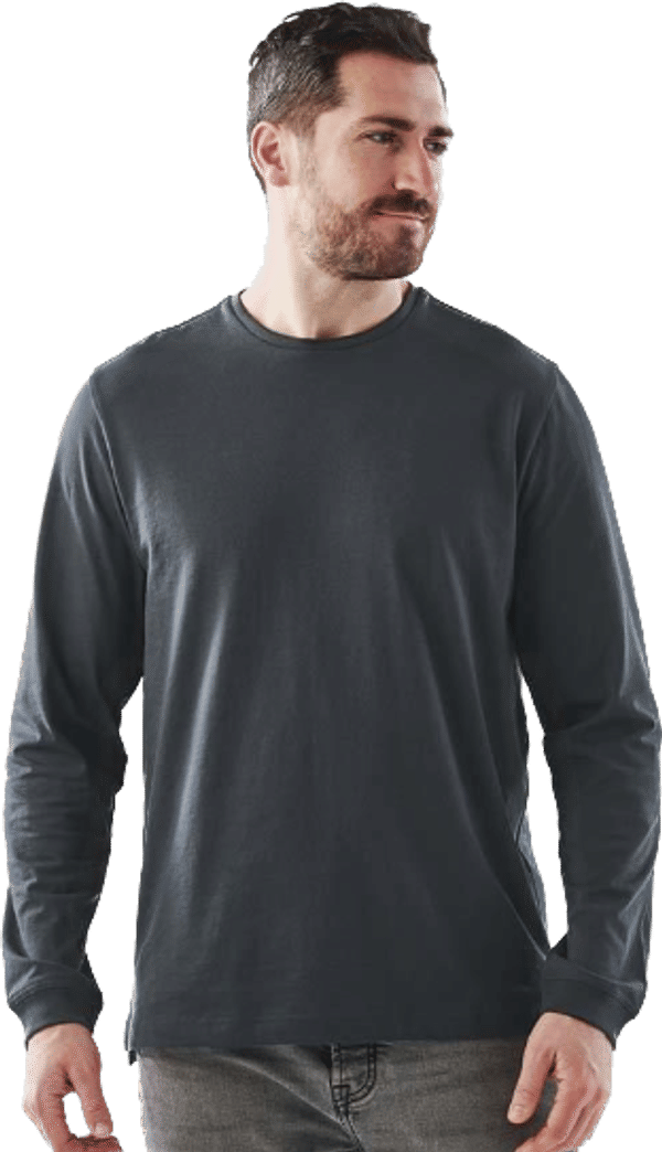 An image of a Custom Stormtech Men's Equinox Long Sleeve Tee!