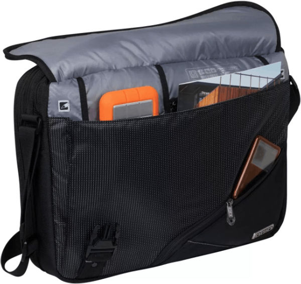 An image of a Custom Ogio Voyager Messenger Bag!