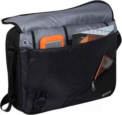 An image of a Custom Ogio Voyager Messenger Bag!