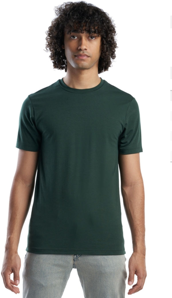 Am image of a Custom Jerico Bamboo Stretch Slim Fit Crew in Forest!
