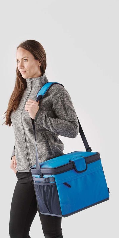 An image of a Custom Stormtech Magellan Cooler Bag 30 Can!