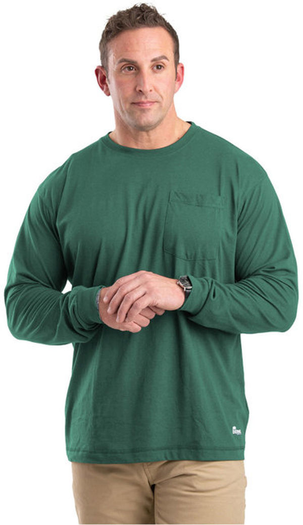 Am image of a Custom Berne Unisex Performance Long Sleeve Pocket T Shirt in Pine!