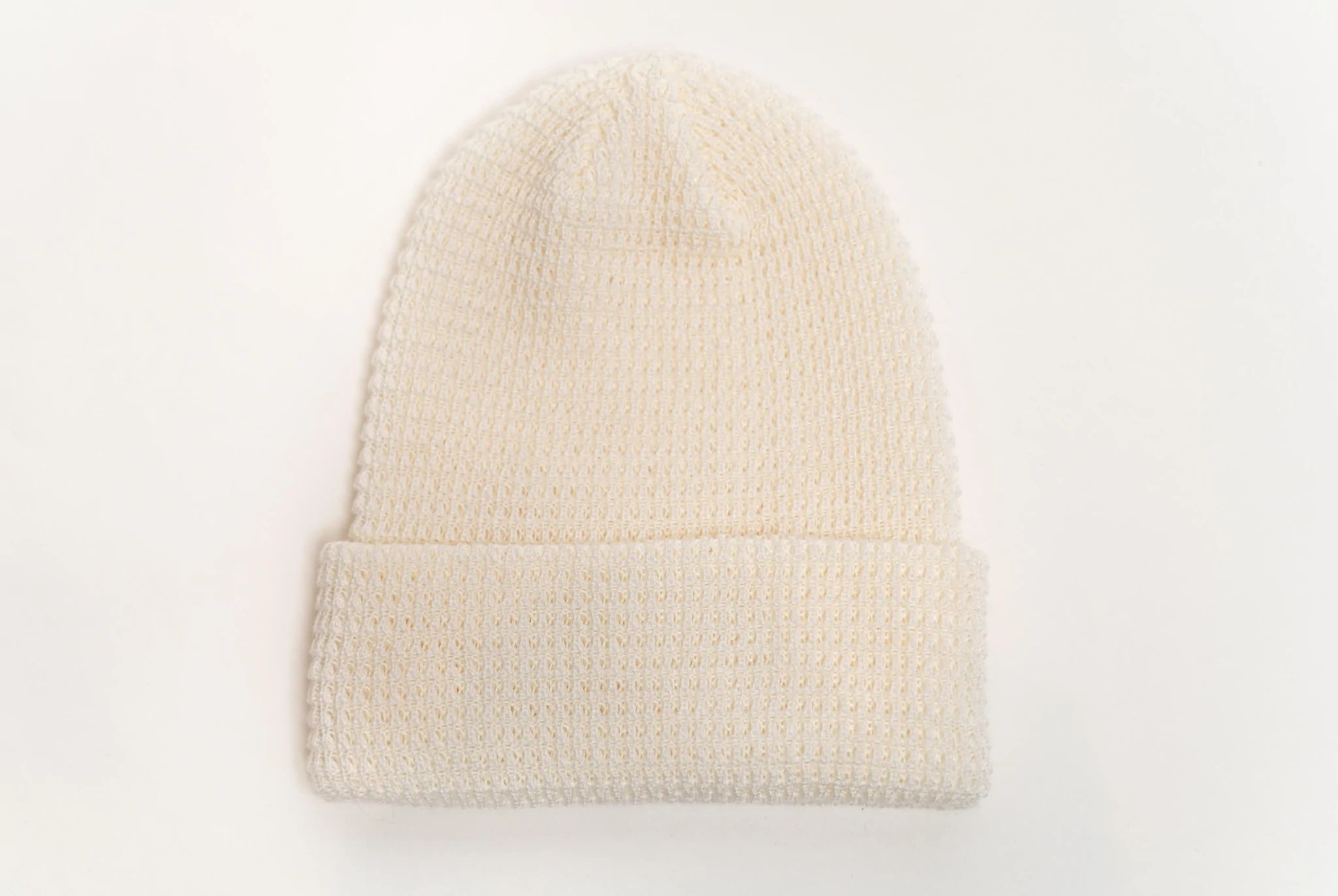 Beaniiez Leery Waffle Acrylic Toque in Bone