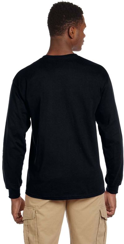 Am image of a Custom Gildan Ultra Cotton Long Sleeve Pocket T Shirt in Black!