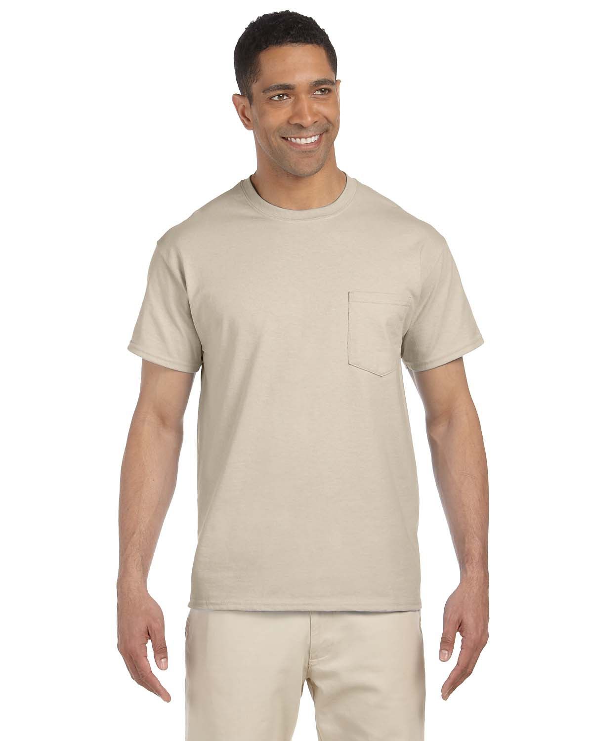 Gildan Ultra Cotton Pocket T Shirt in Sand