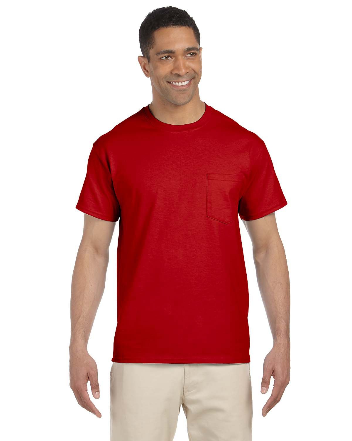 Gildan Ultra Cotton Pocket T Shirt in Red
